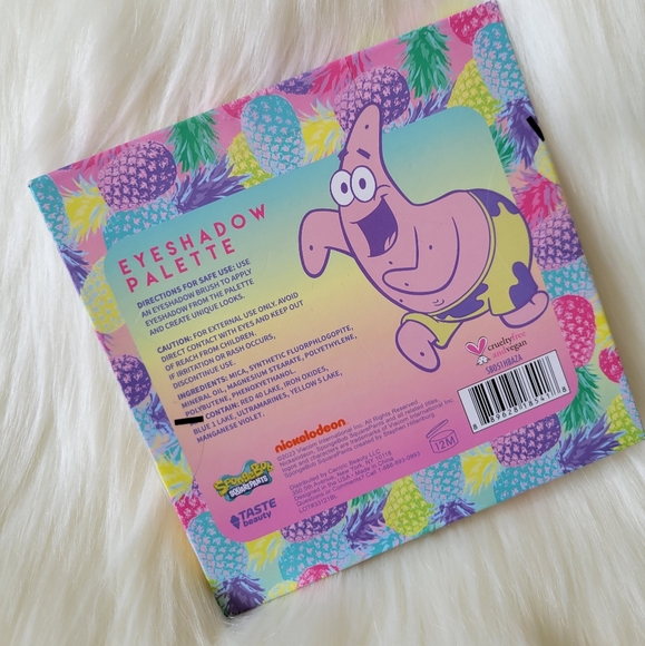🍍NICKELODEON SPONGEBOB STQUARE PANTS EYESHADOW PALETTE 🍍 - Picture 5 of 6
